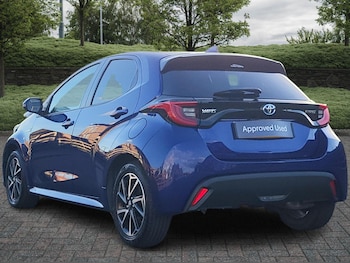 Used Toyota Yaris 2020 for sale - 76359801: Photo