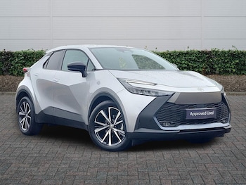 Used Toyota C-HR 2024 for sale - 77427530: Photo