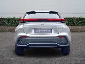 Used Toyota C-HR 2024 for sale - 77427530: Photo