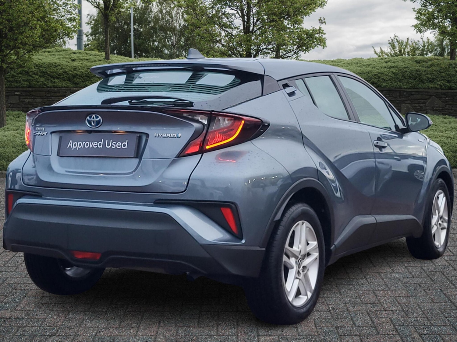 Used Toyota C-HR 2020 for sale - 76539531: Photo 2