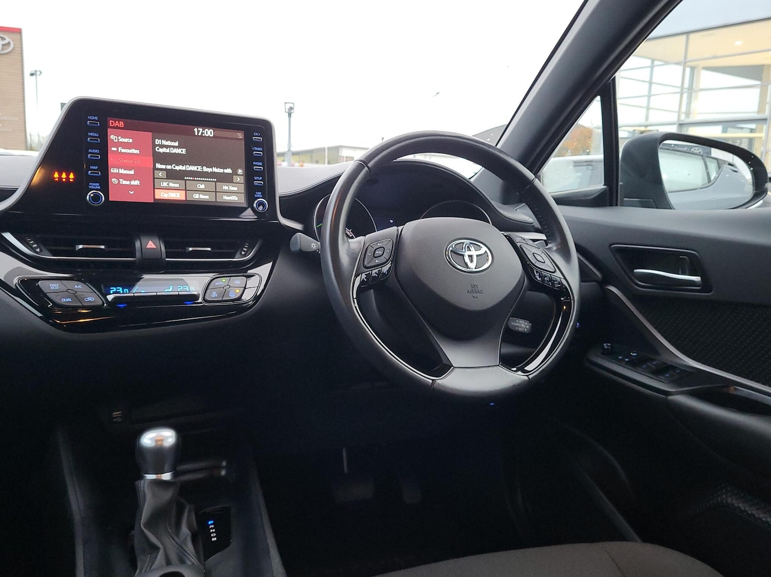 Used Toyota C-HR 2020 for sale - 76539531: Photo 8