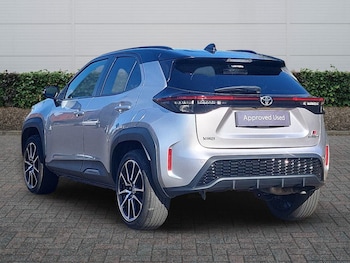 Used Toyota Yaris Cross 2023 for sale - 77971420: Photo