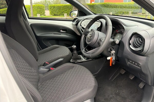 Used Toyota Aygo X 2025 for sale - 76216661: Photo 11