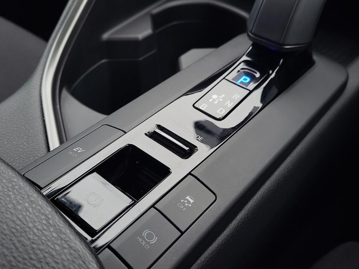 Used Toyota C-HR 2024 for sale - 76716686: Photo 15