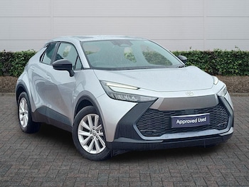 Used Toyota C-HR 2024 for sale - 76716686: Photo