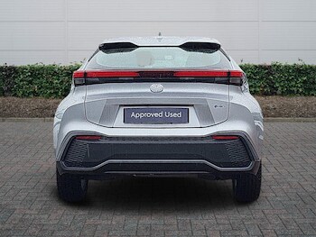 Used Toyota C-HR 2024 for sale - 76716686: Photo