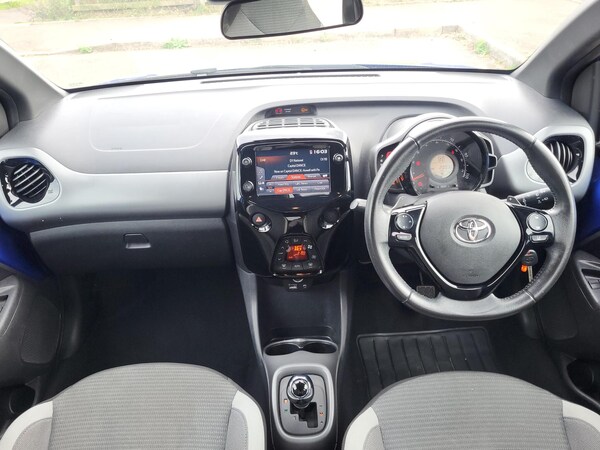 Used Toyota AYGO 2021 for sale - 76168357: Photo 5