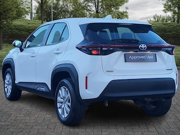 Used Toyota Yaris 2023 for sale - 76419826: Photo