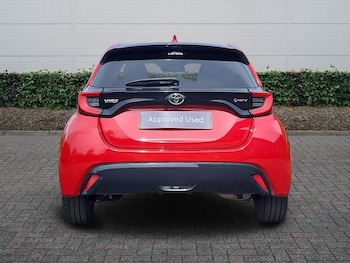 Used Toyota Yaris 2024 for sale - 77627053: Photo