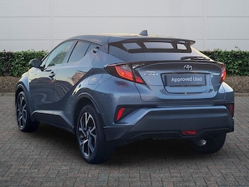 Used Toyota C-HR 2021 for sale - 77177075: Photo