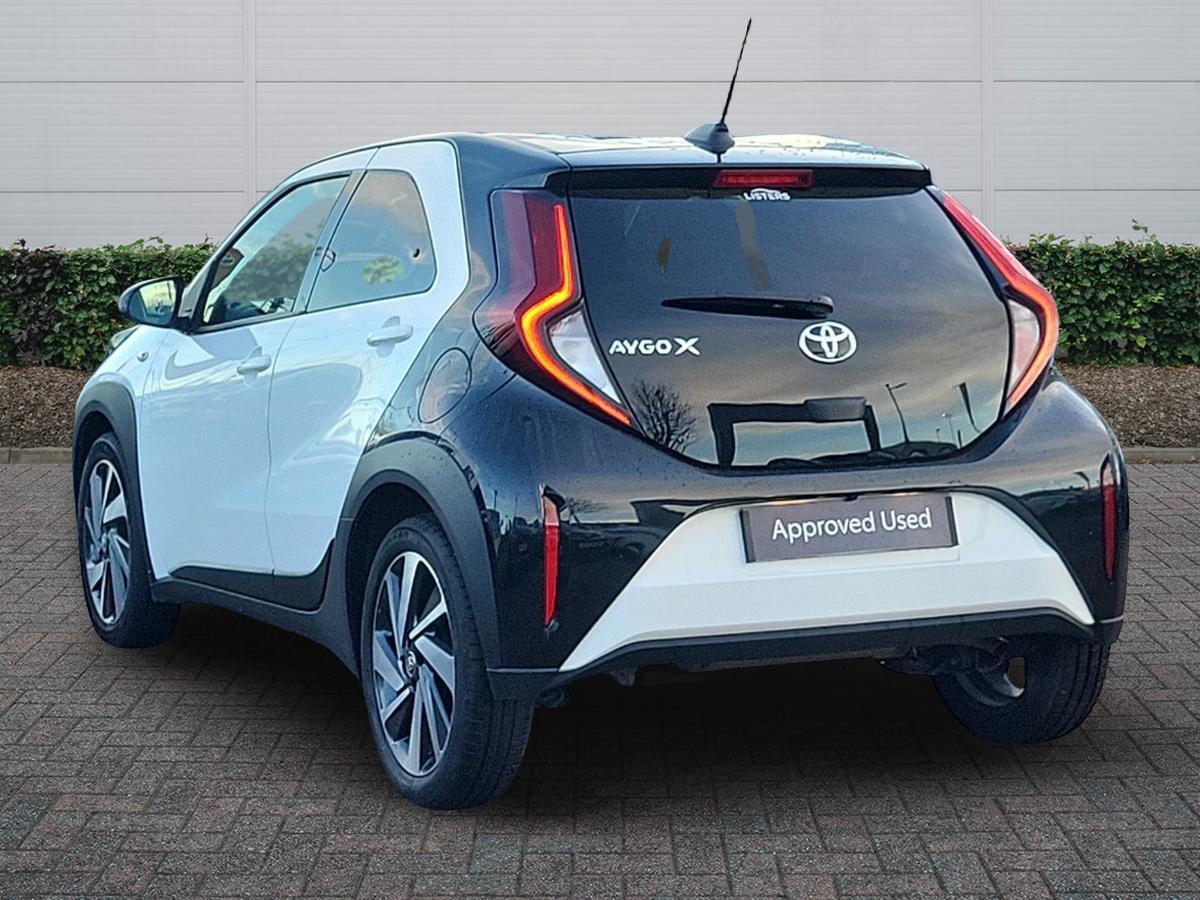 Used Toyota Aygo X 2023 for sale - 76800694: Photo 2