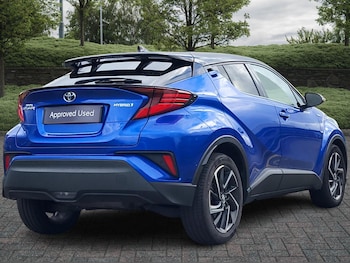 Used Toyota C-HR 2021 for sale - 76285442: Photo