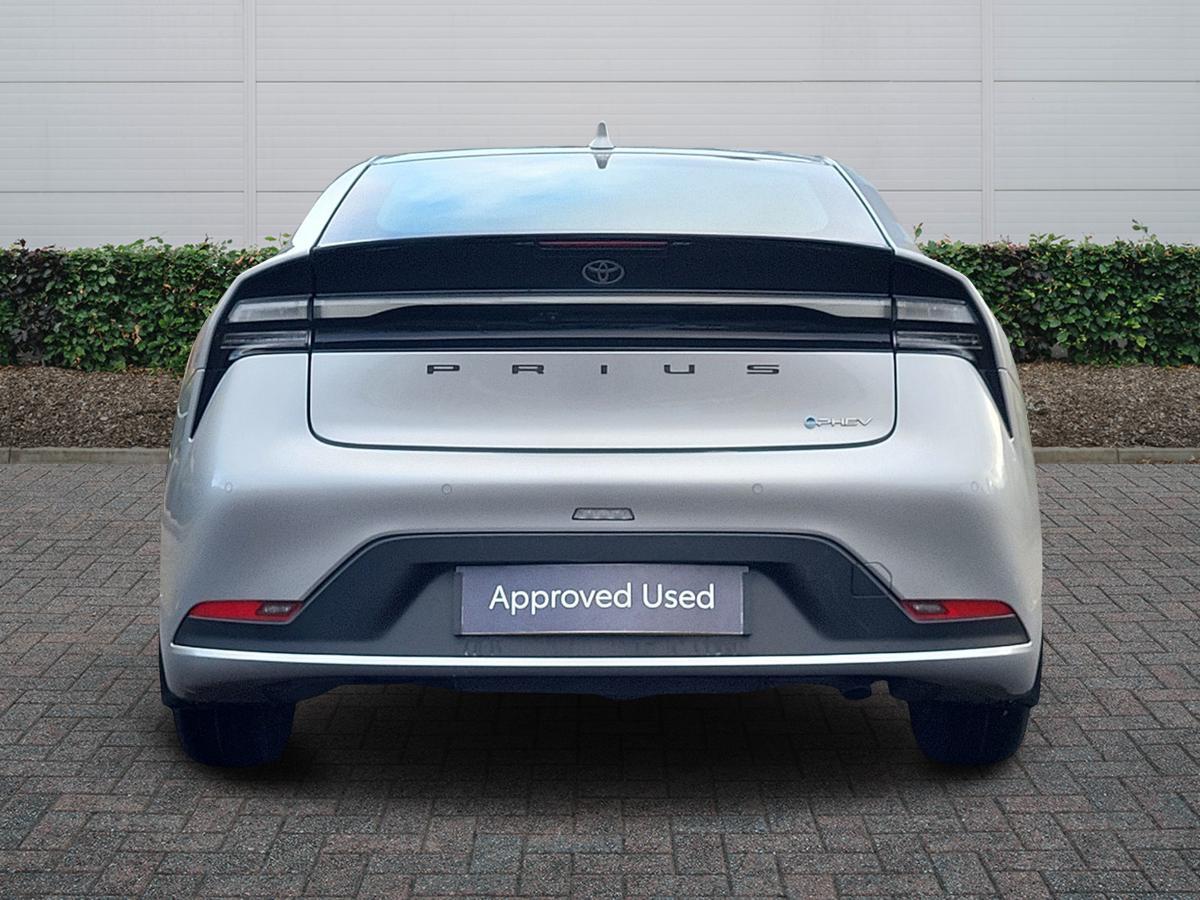 Used Toyota Prius 2025 for sale - 77560490: Photo 4