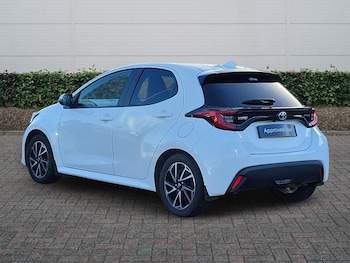 Used Toyota Yaris 2022 for sale - 76500880: Photo