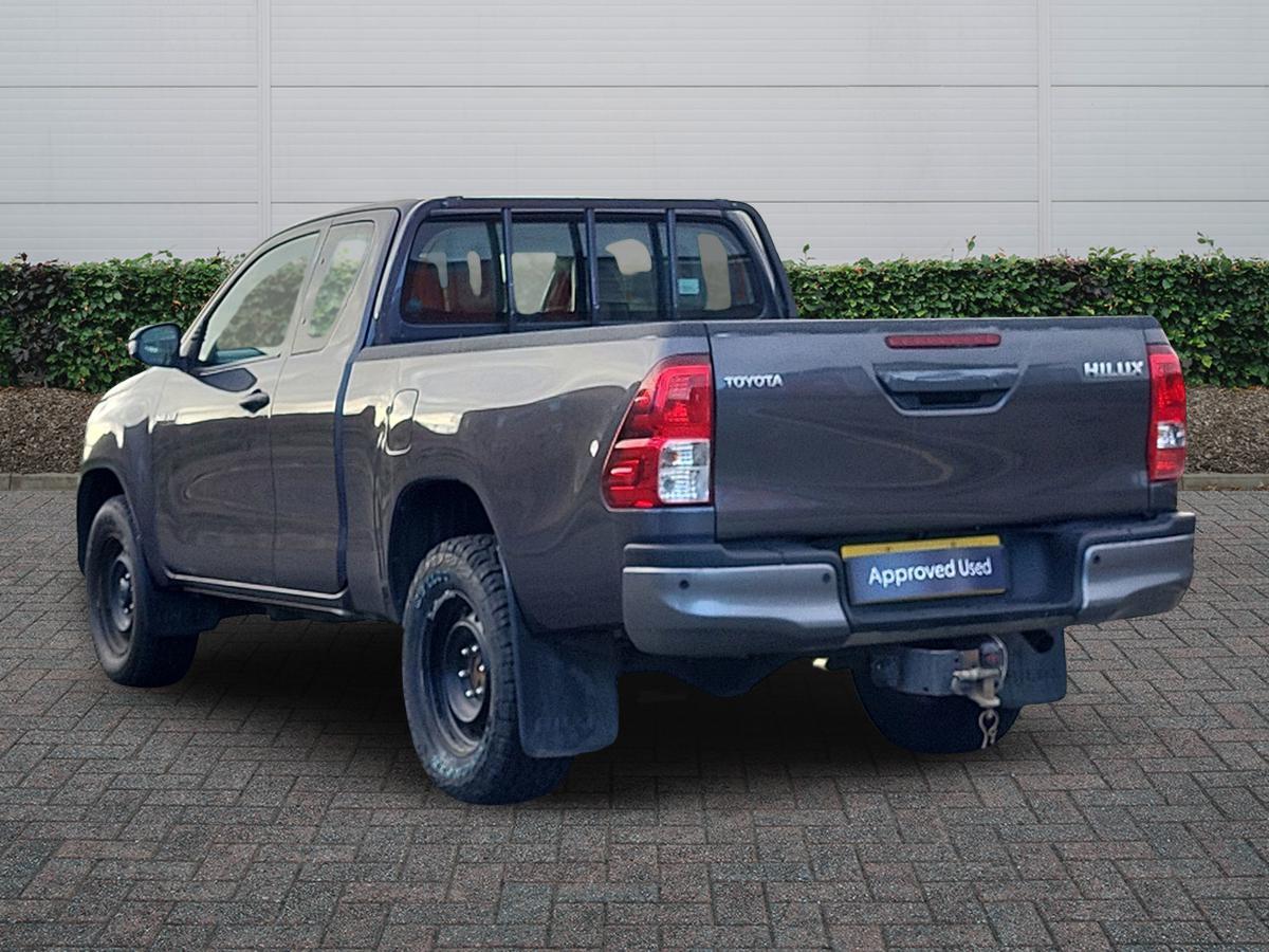 Used Toyota Hilux 2020 for sale - 76574655: Photo 2
