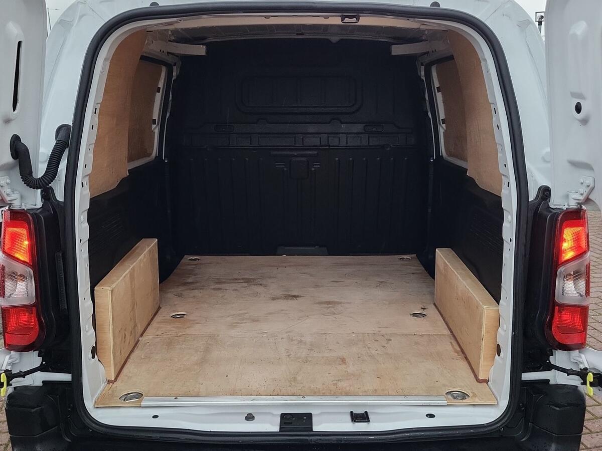 Used Toyota ProAce 2023 for sale - 77124731: Photo 10