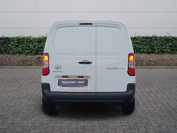 Used Toyota ProAce 2023 for sale - 77124731: Photo