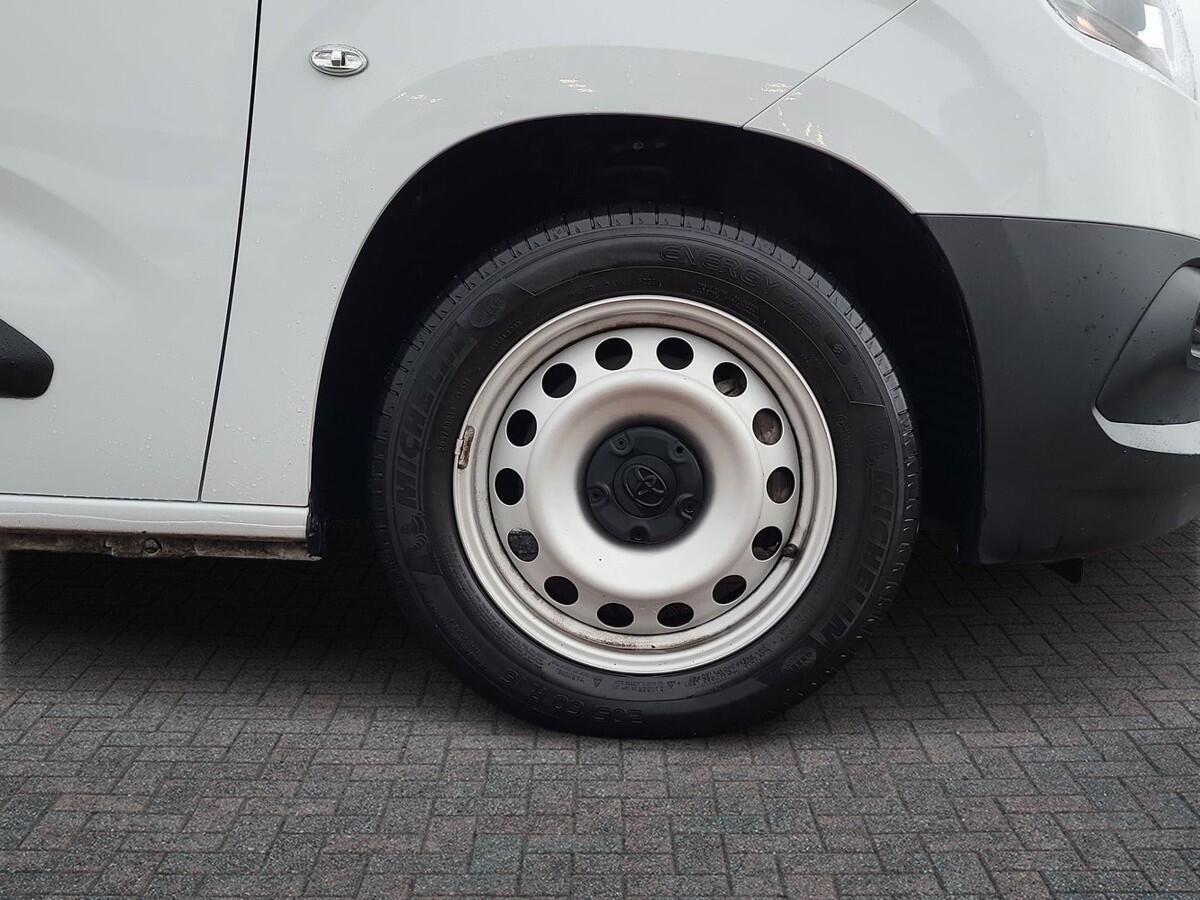 Used Toyota ProAce 2023 for sale - 77124731: Photo 6