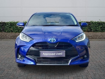 Used Toyota Yaris 2023 for sale - 77794856: Photo