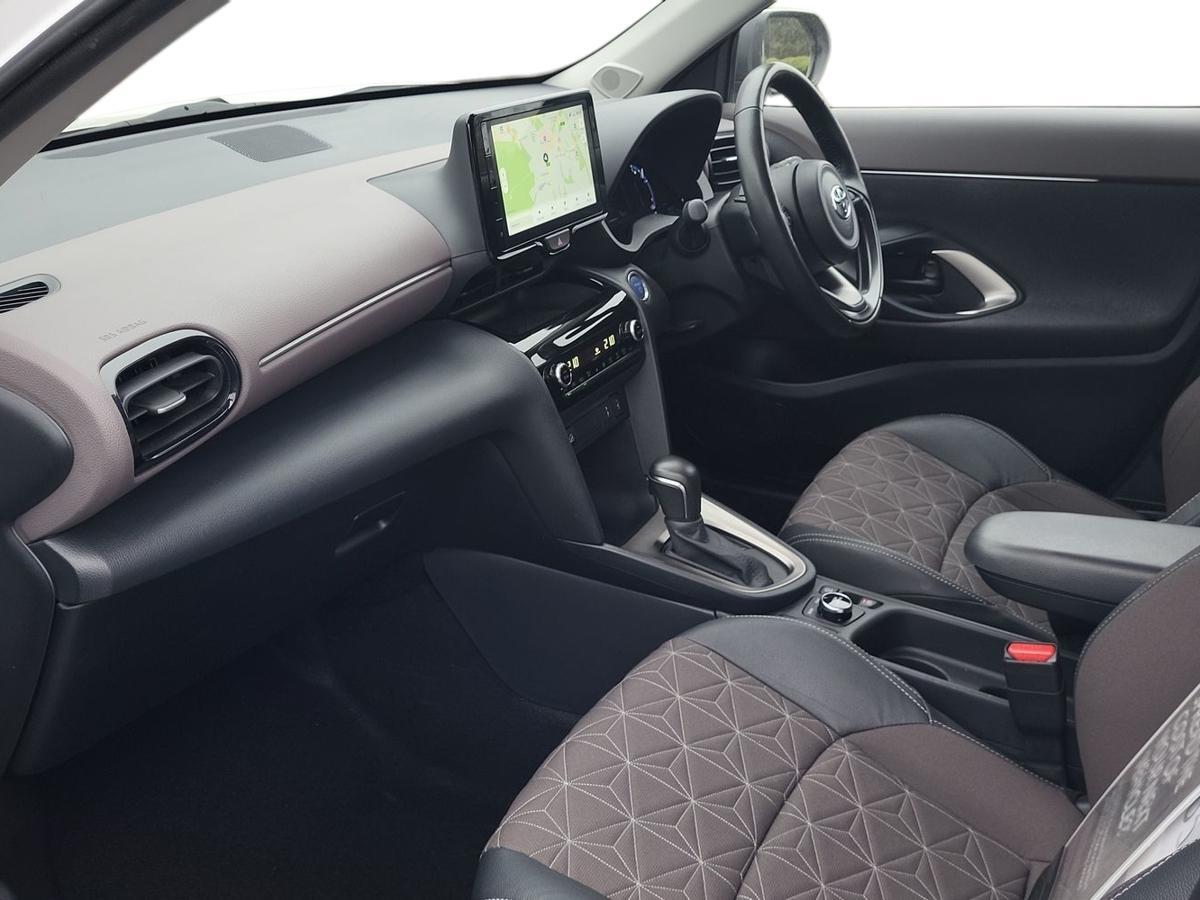 Used Toyota Yaris Cross 2023 for sale - 77855210: Photo 7