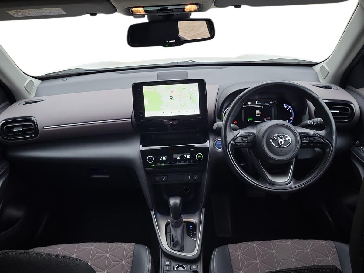 Used Toyota Yaris Cross 2023 for sale - 77855210: Photo 8