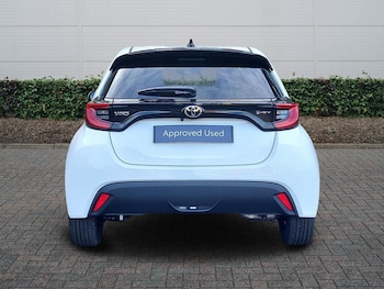 Used Toyota Yaris 2025 for sale - 77926806: Photo
