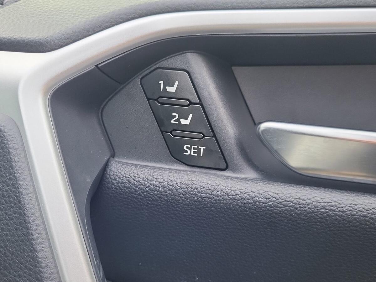 Used Toyota RAV4 2022 for sale - 77321325: Photo 14