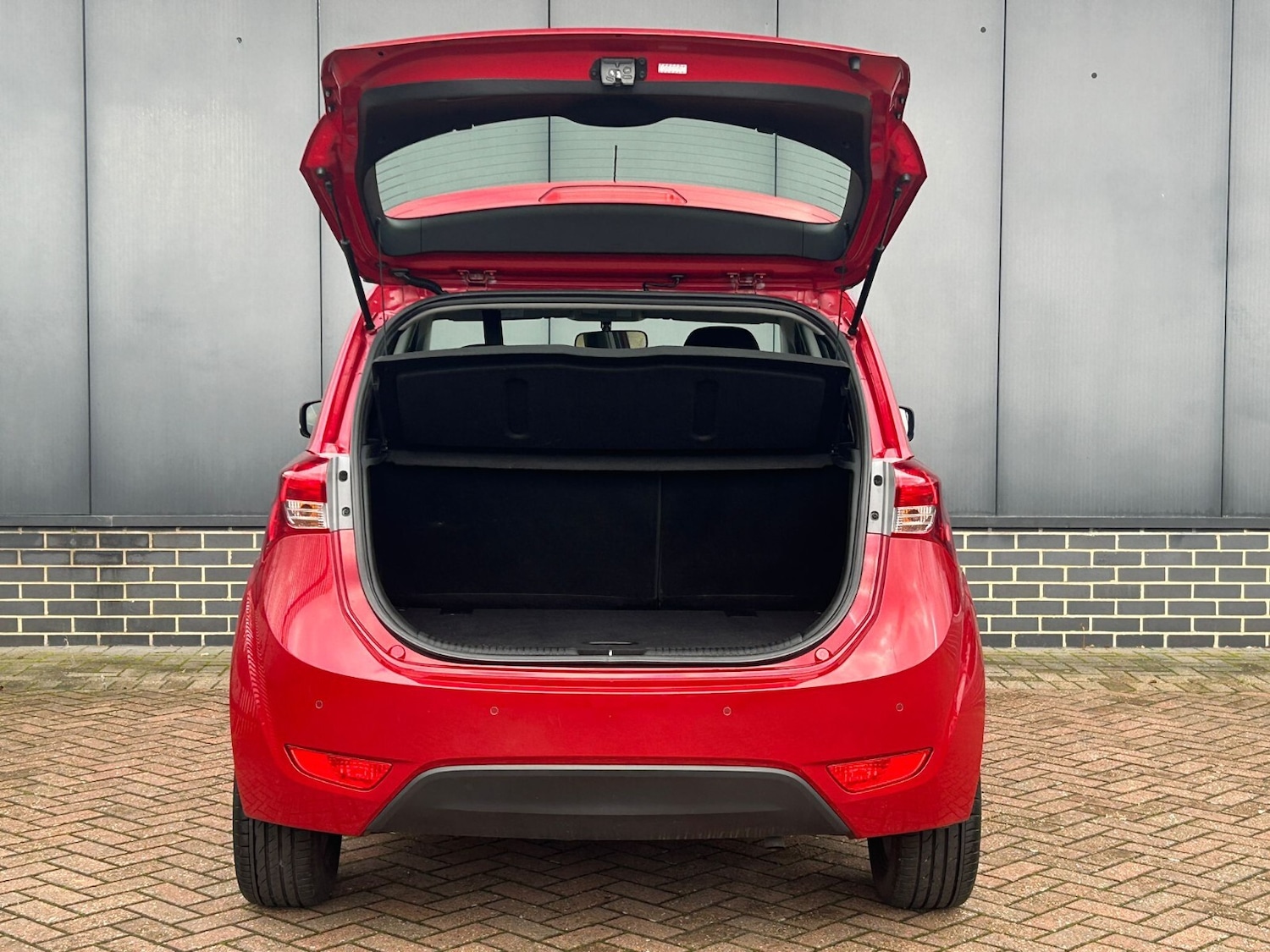 Used Hyundai Ix20 2019 for sale - 77449817: Photo 9