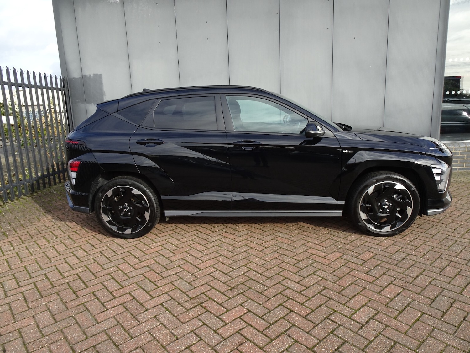 Used Hyundai KONA 2024 for sale - 76459028: Photo 2