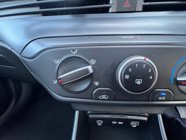 Used Hyundai i20 2024 for sale - 75451729: Photo 34
