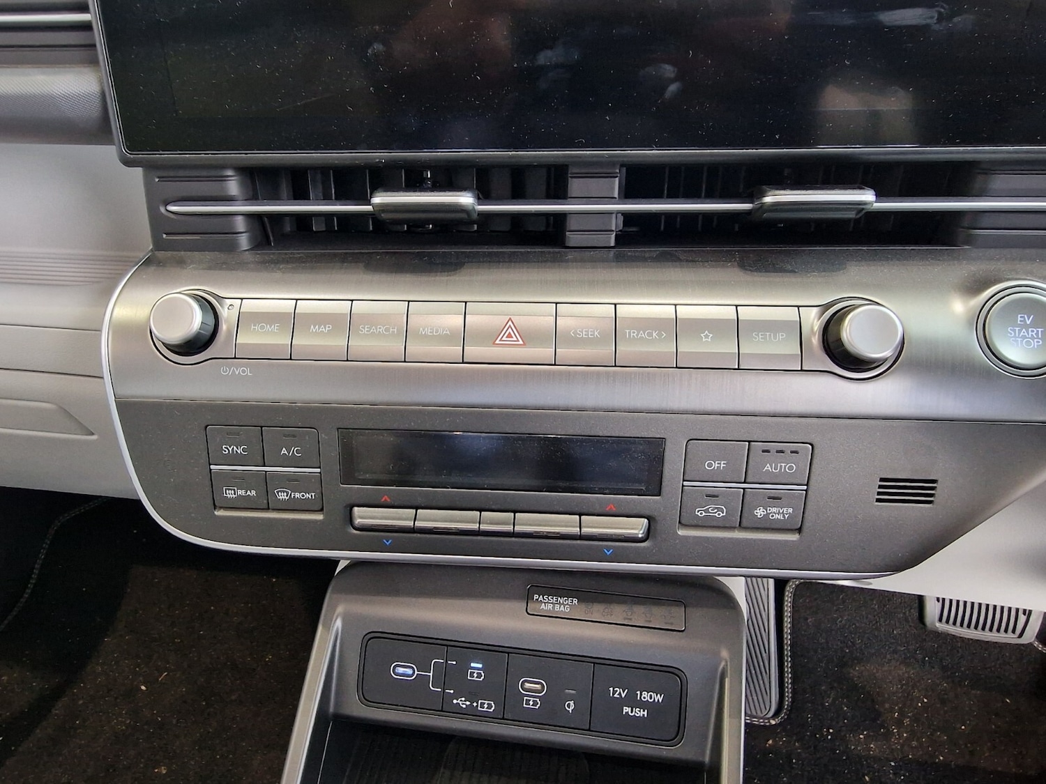 Used Hyundai KONA 2025 for sale - 76745374: Photo 27