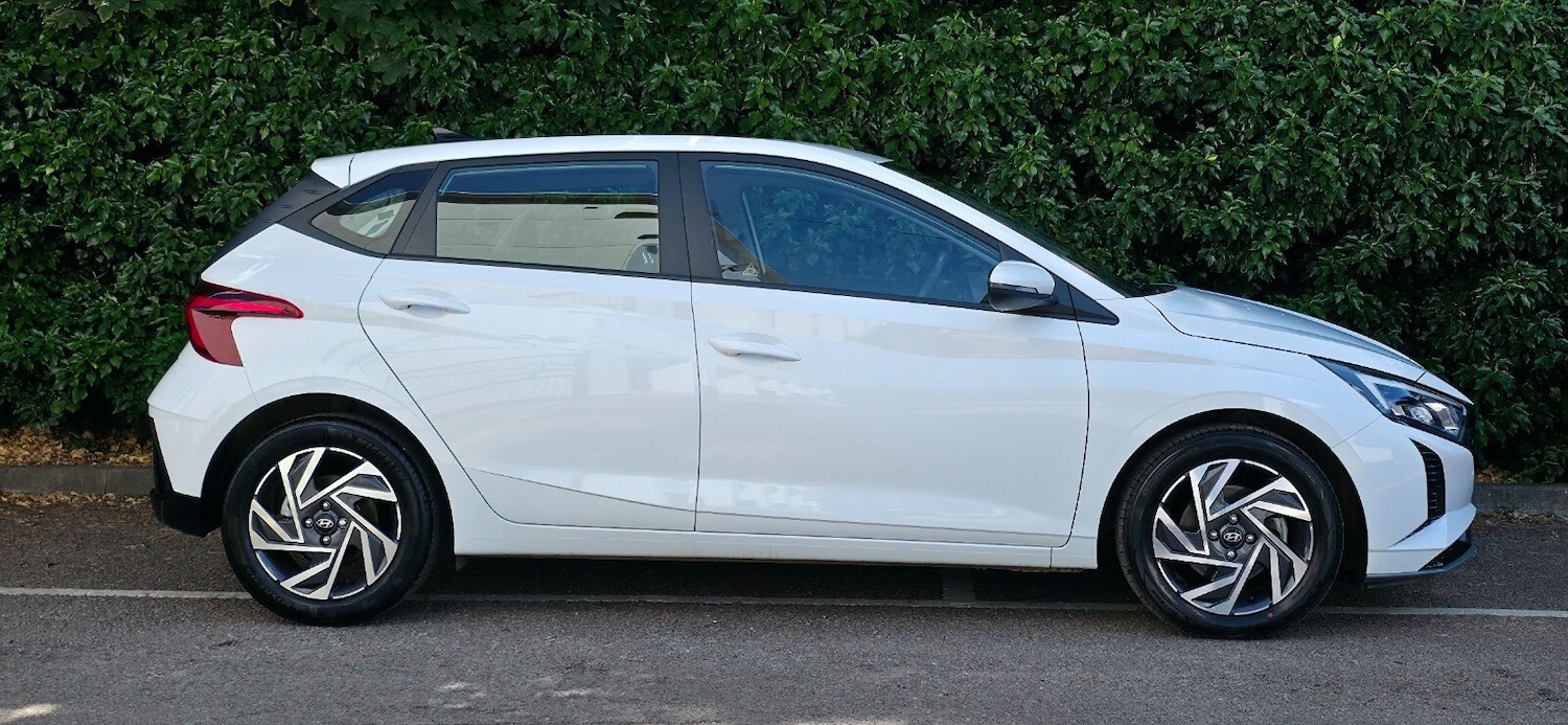Used Hyundai i20 2024 for sale - 77614381: Photo 8