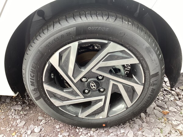 Used Hyundai i20 2025 for sale - 75354733: Photo 6