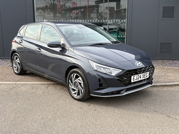 Used Hyundai i20 2024 for sale - 75354895: Photo 1