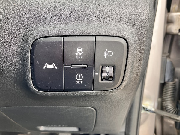 Used Hyundai i10 2020 for sale - 75354800: Photo 19