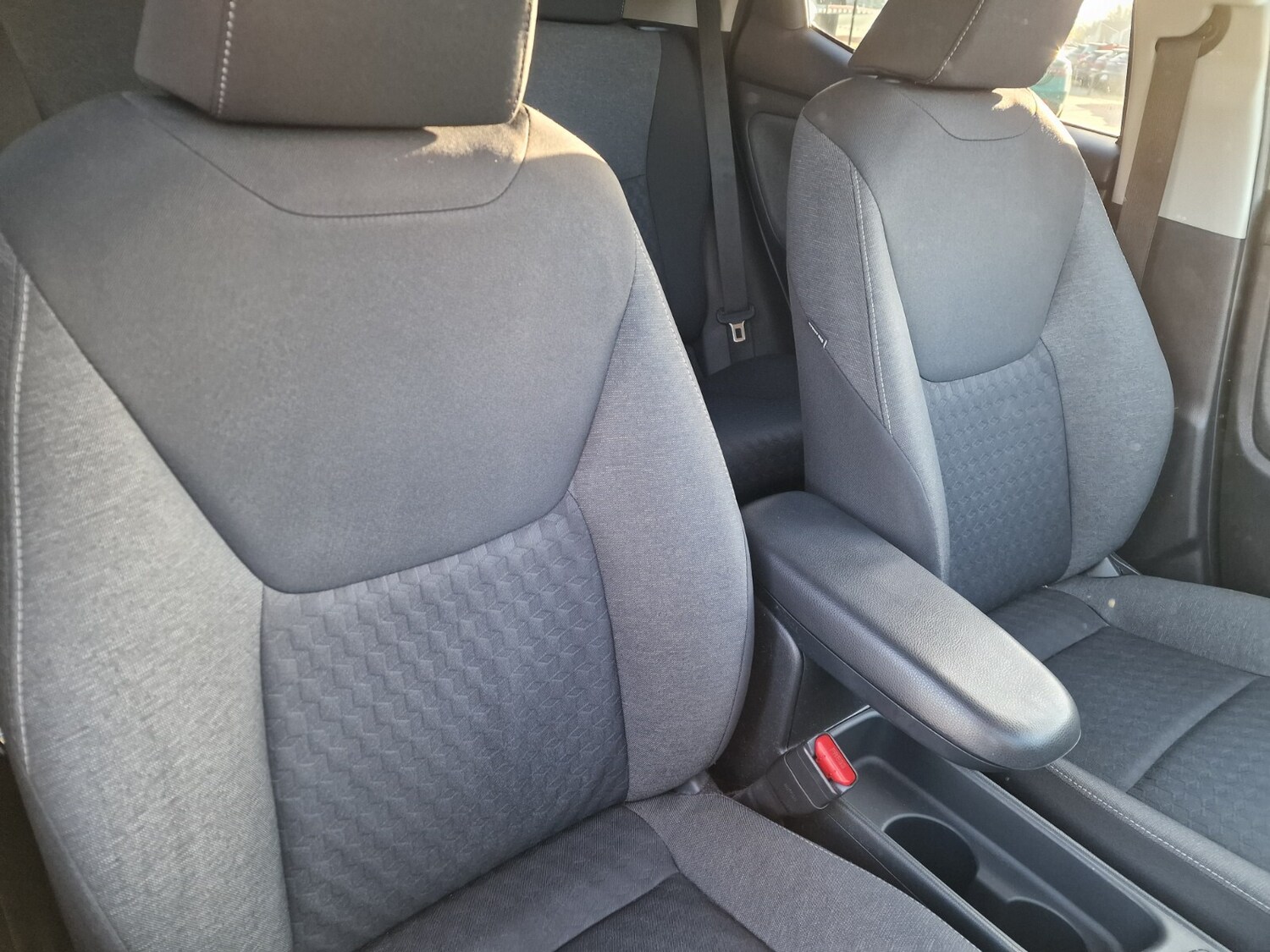 Used Toyota Yaris 2022 for sale - 76873116: Photo 21