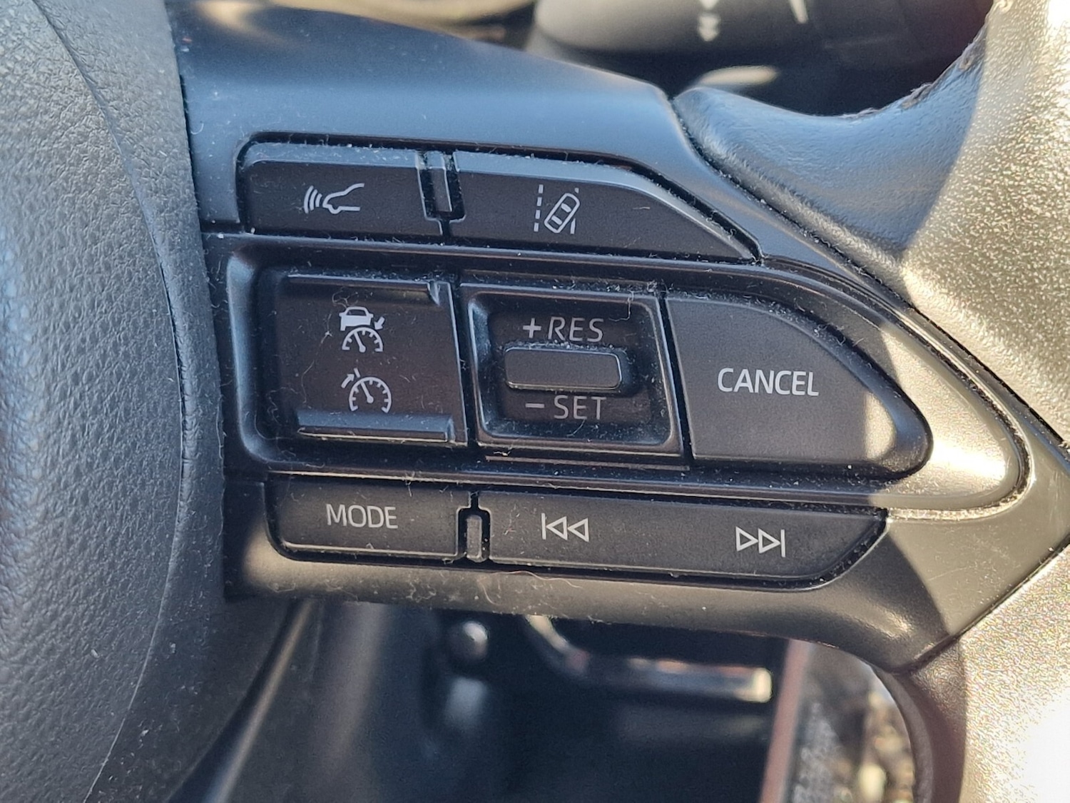 Used Toyota Yaris 2022 for sale - 76873116: Photo 30