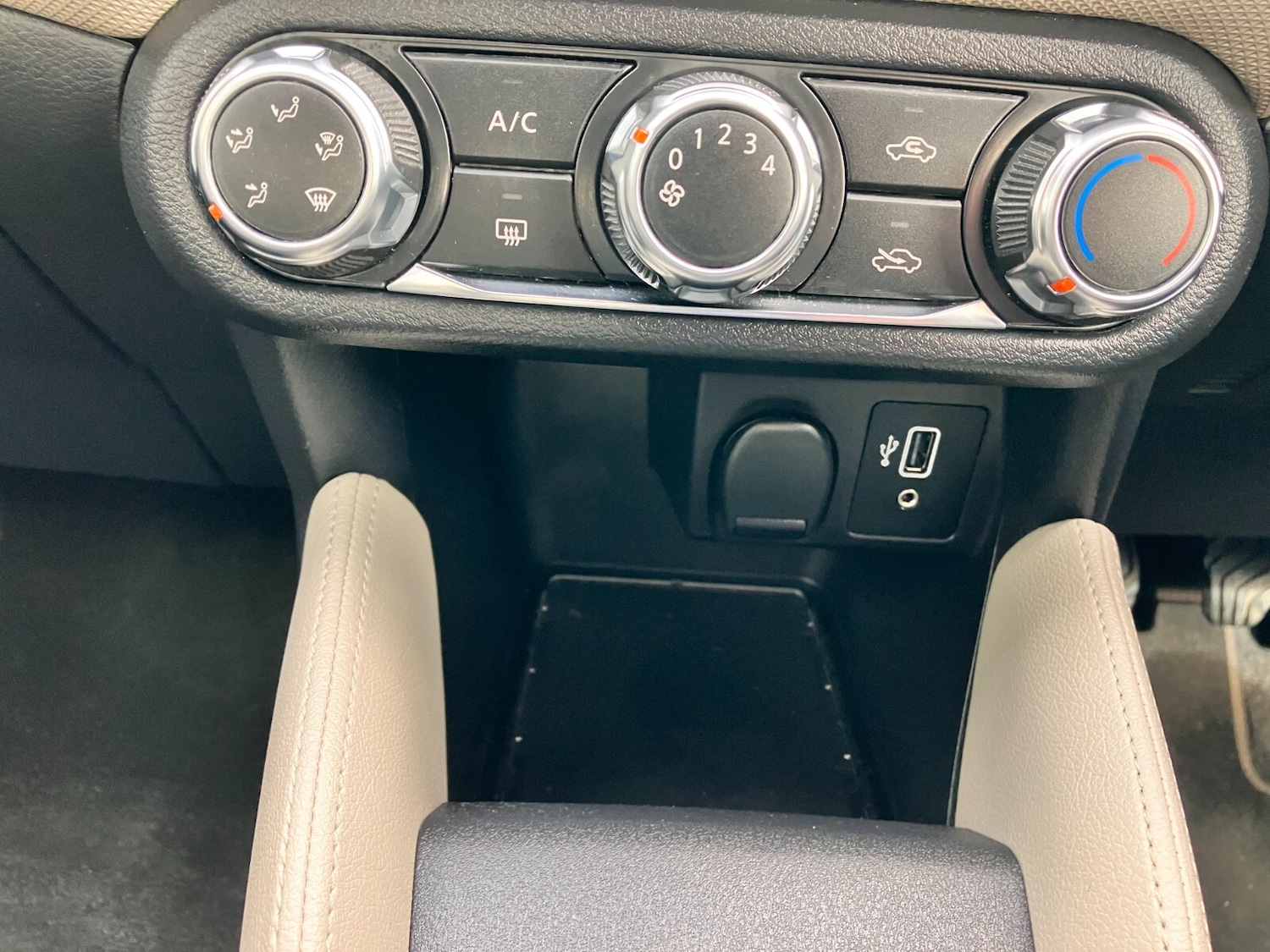 Vehicle 33