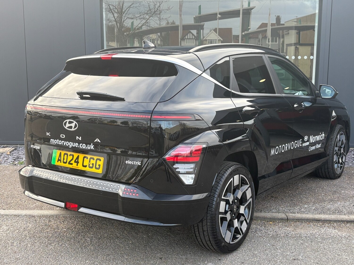 Used Hyundai KONA 2024 for sale - 76241699: Photo 4