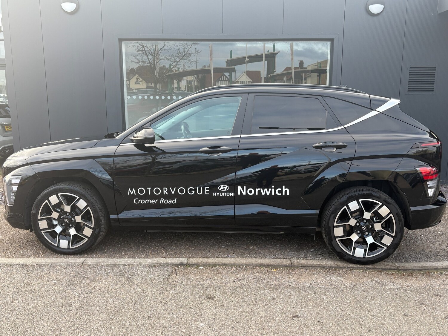Used Hyundai KONA 2024 for sale - 76241699: Photo 8