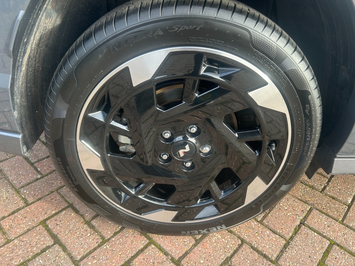 Used Hyundai KONA 2024 for sale - 76873555: Photo 12