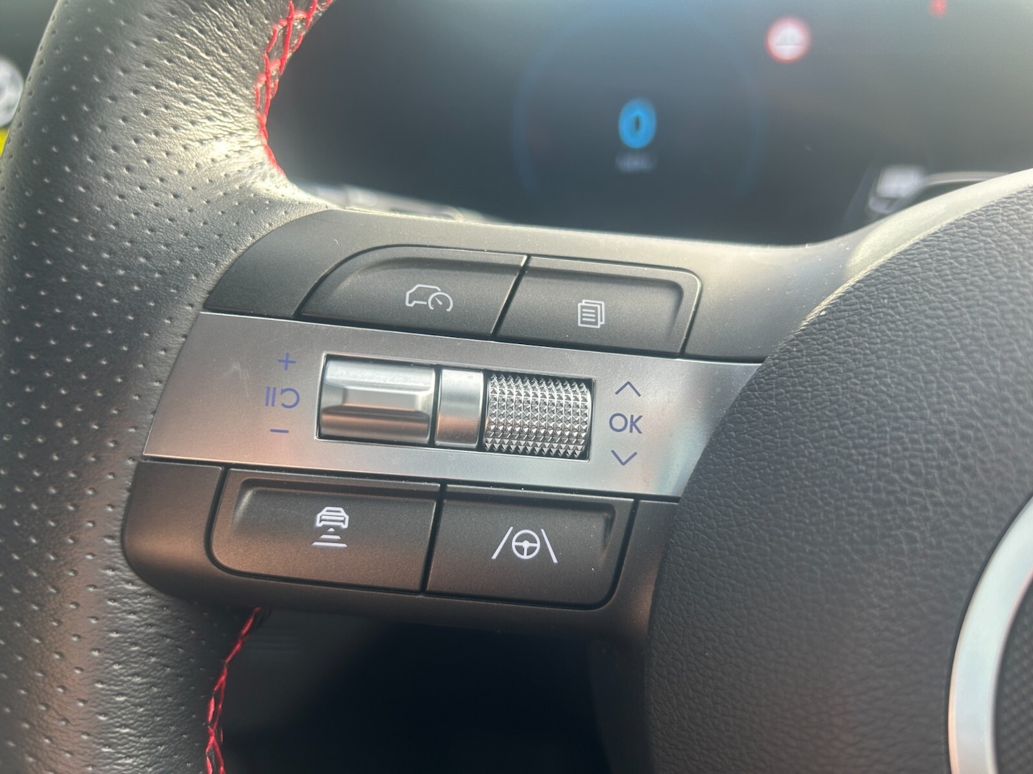 Used Hyundai KONA 2024 for sale - 76873555: Photo 24