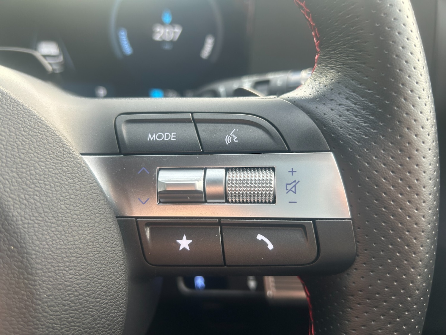 Used Hyundai KONA 2024 for sale - 76873555: Photo 25