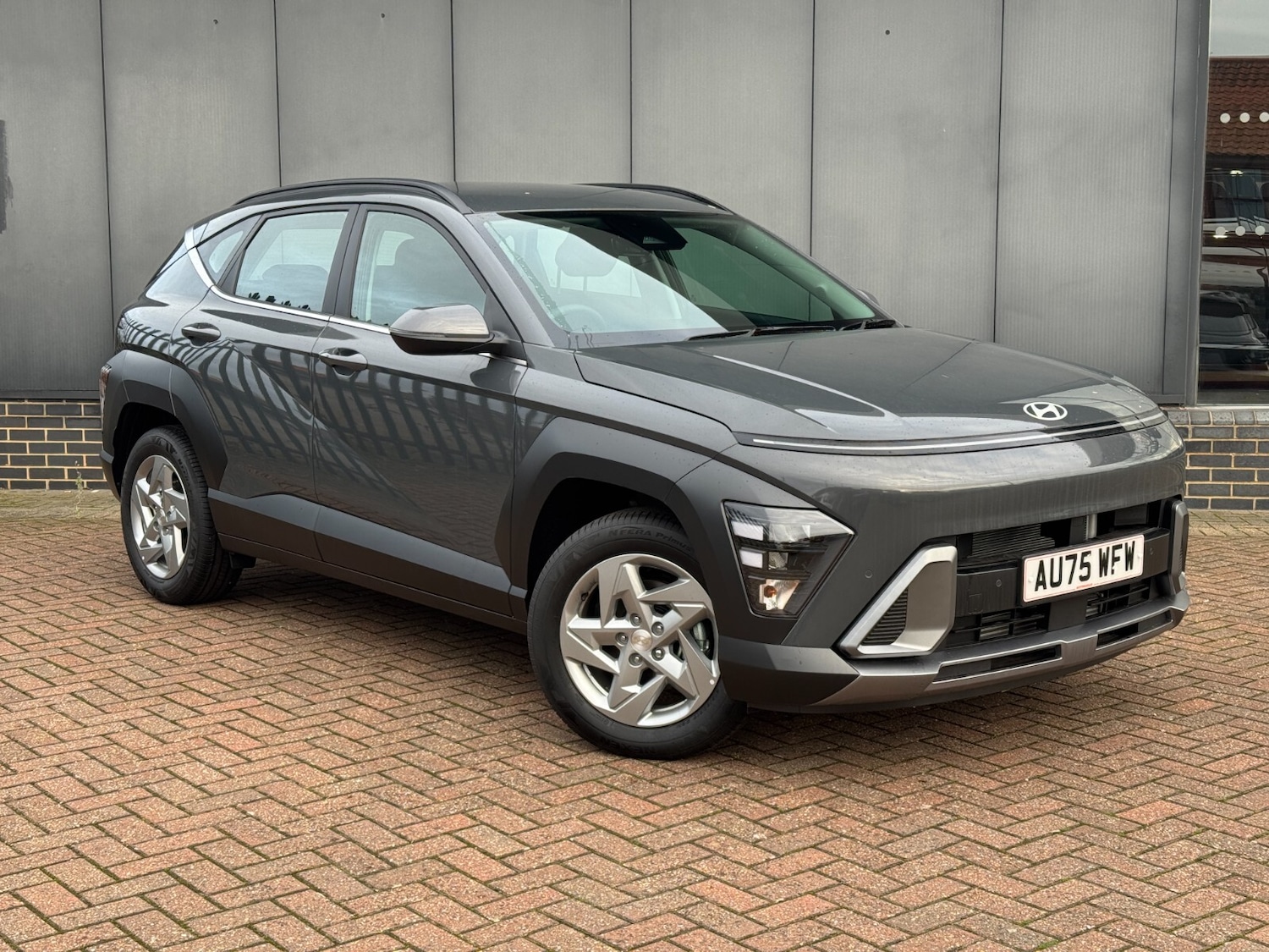 Used Hyundai KONA 2025 for sale - 76869751: Photo 1