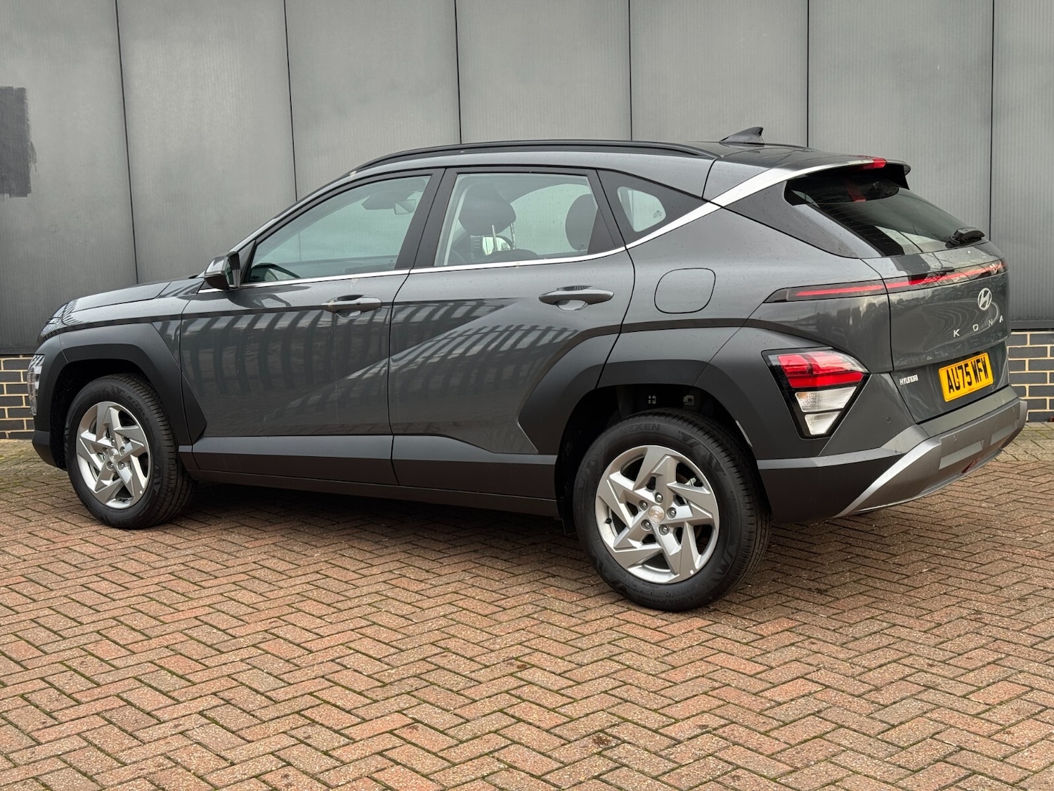 Used Hyundai KONA 2025 for sale - 76869751: Photo 5