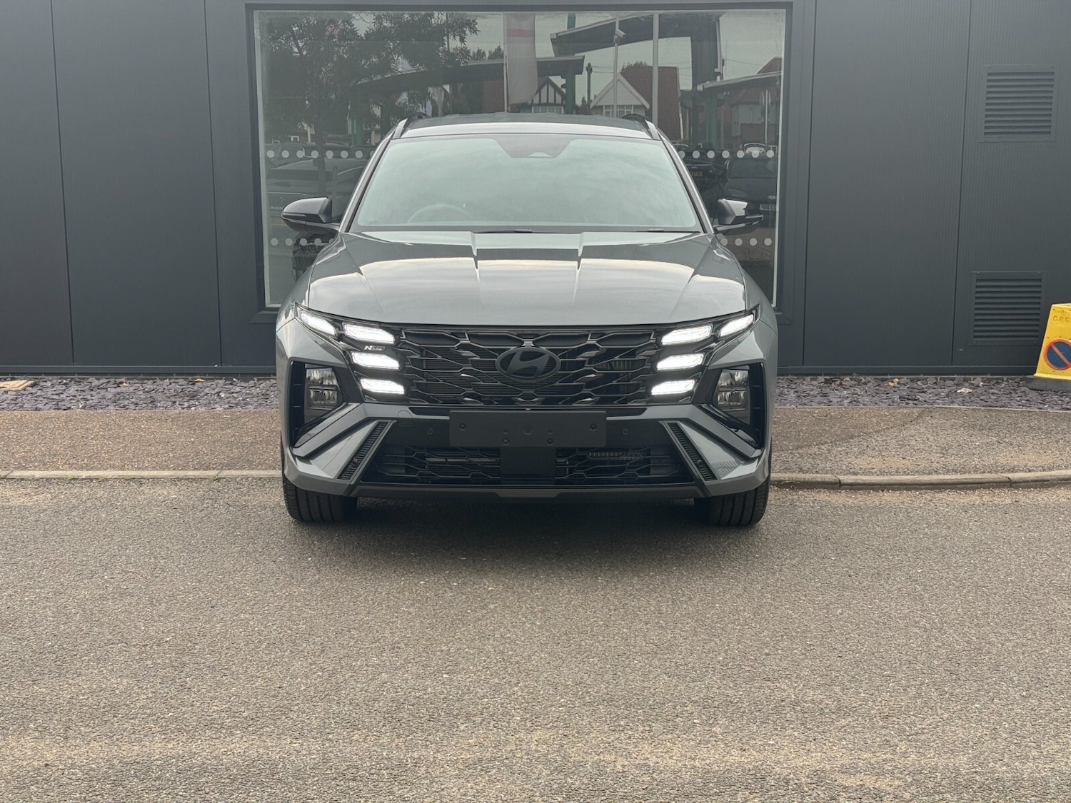 Used Hyundai TUCSON for sale - 76458907: Photo 2