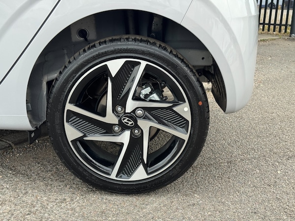 Used Hyundai i10 2025 for sale - 76241751: Photo 8