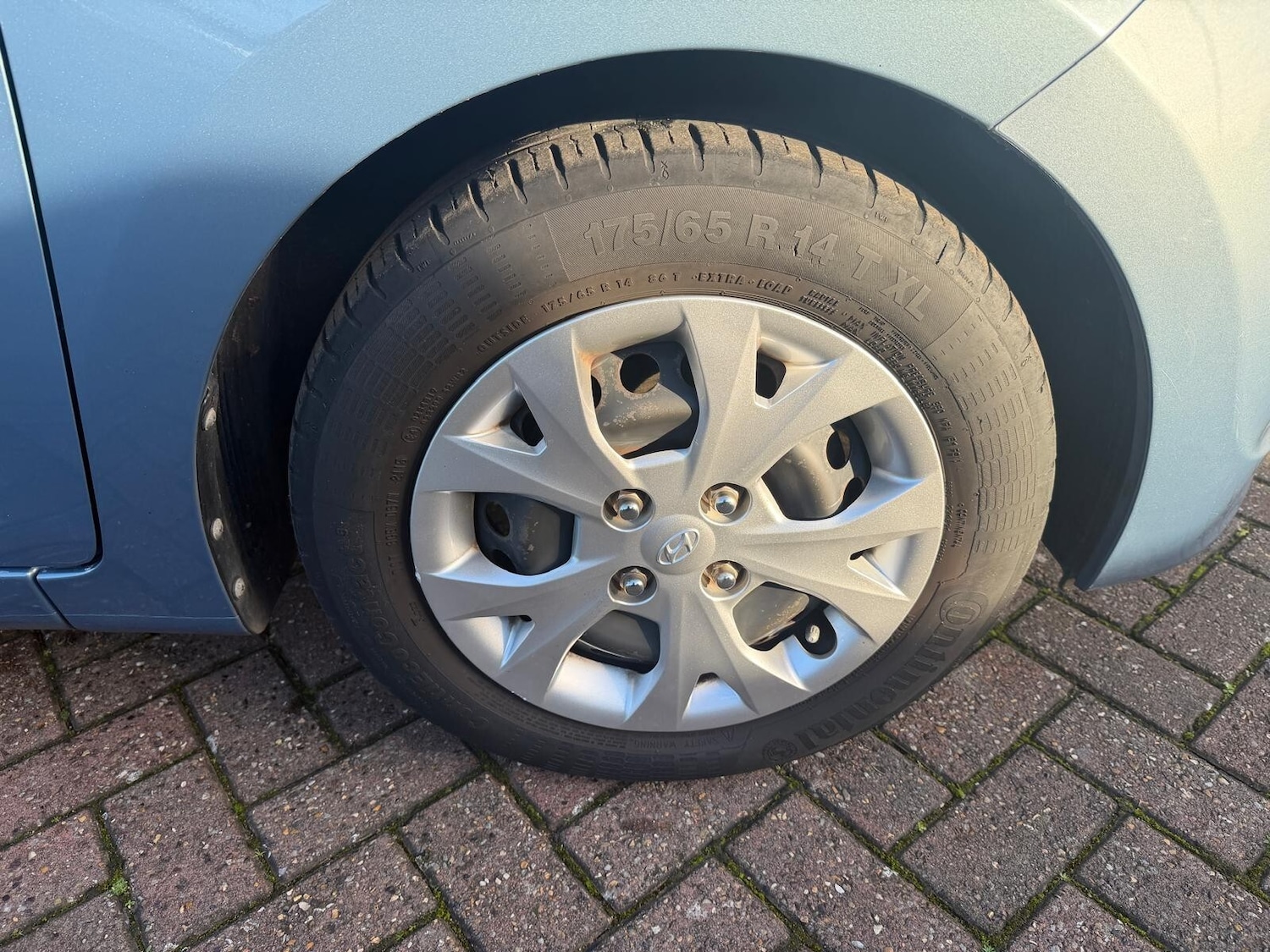 Used Hyundai i10 2015 for sale - 76872430: Photo 11