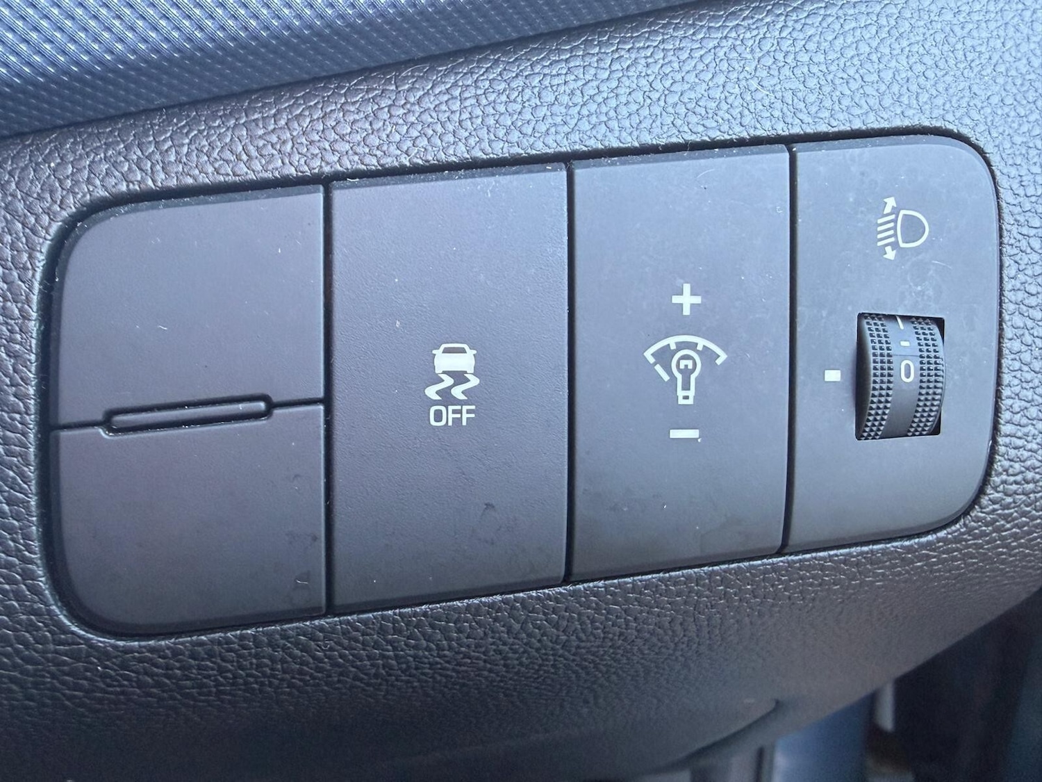 Used Hyundai i10 2015 for sale - 76872430: Photo 20