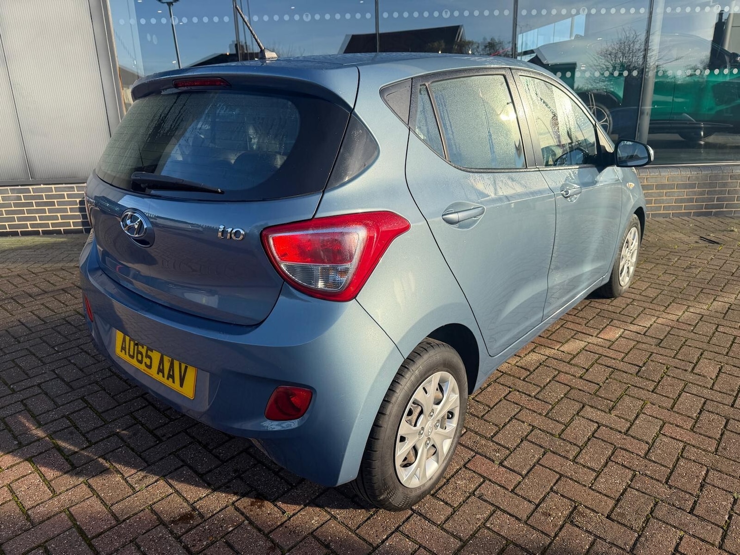 Used Hyundai i10 2015 for sale - 76872430: Photo 3
